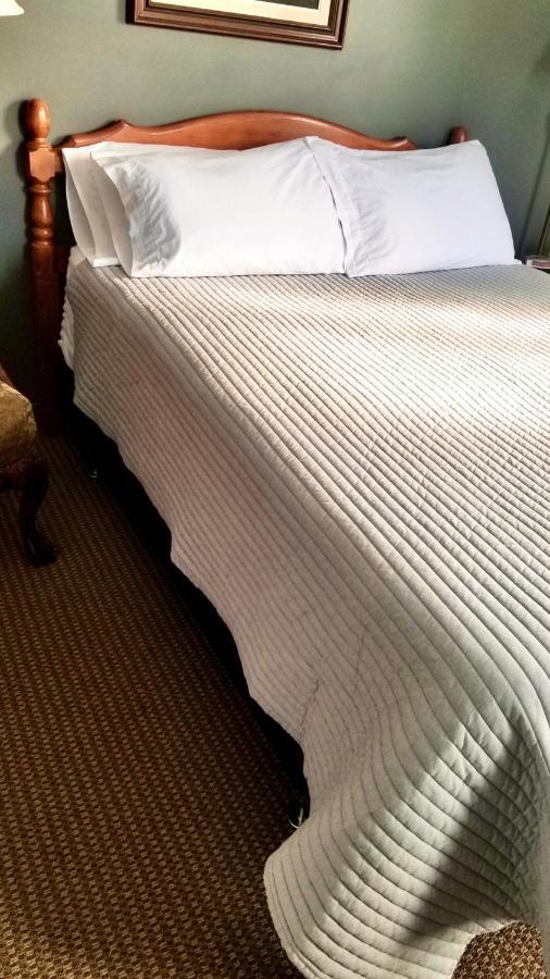 Captain'S Inn Alma Ngoại thất bức ảnh